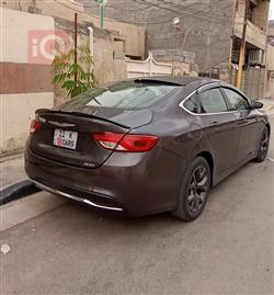 كرايسلر 200